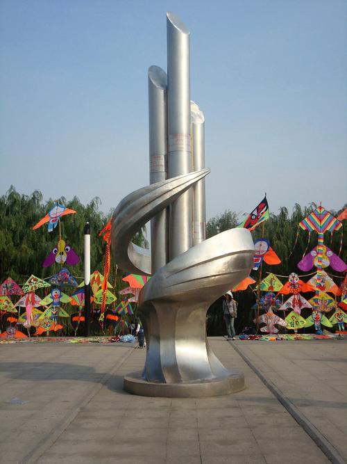 东莞不锈钢雕塑厂家 雕塑工程的艺术与匠心